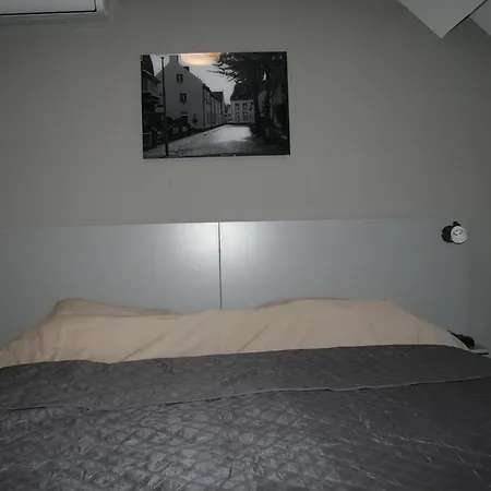 Thorn B&B فندق مبيت وإفطار 3*