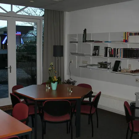 Thorn B&B فندق مبيت وإفطار 3*
